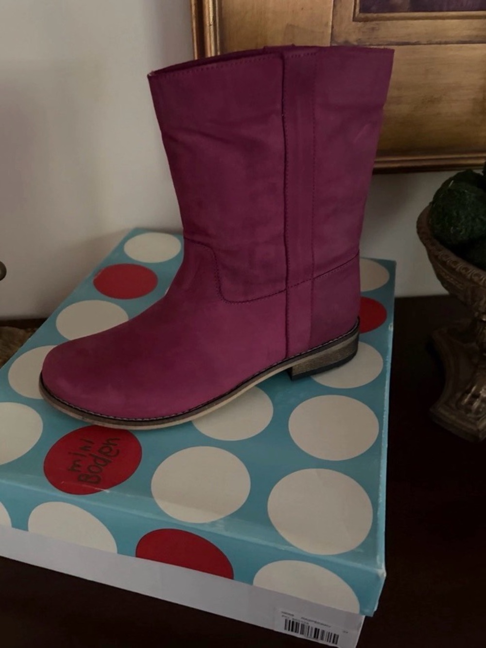 Mini Boden Pink Raspberry Suede Boots - Picture 4 of 4